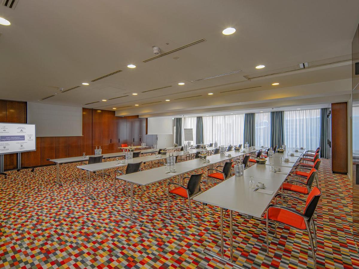 Hotel-Restaurant Erbprinz Ettlingen Kültér fotó Meeting room